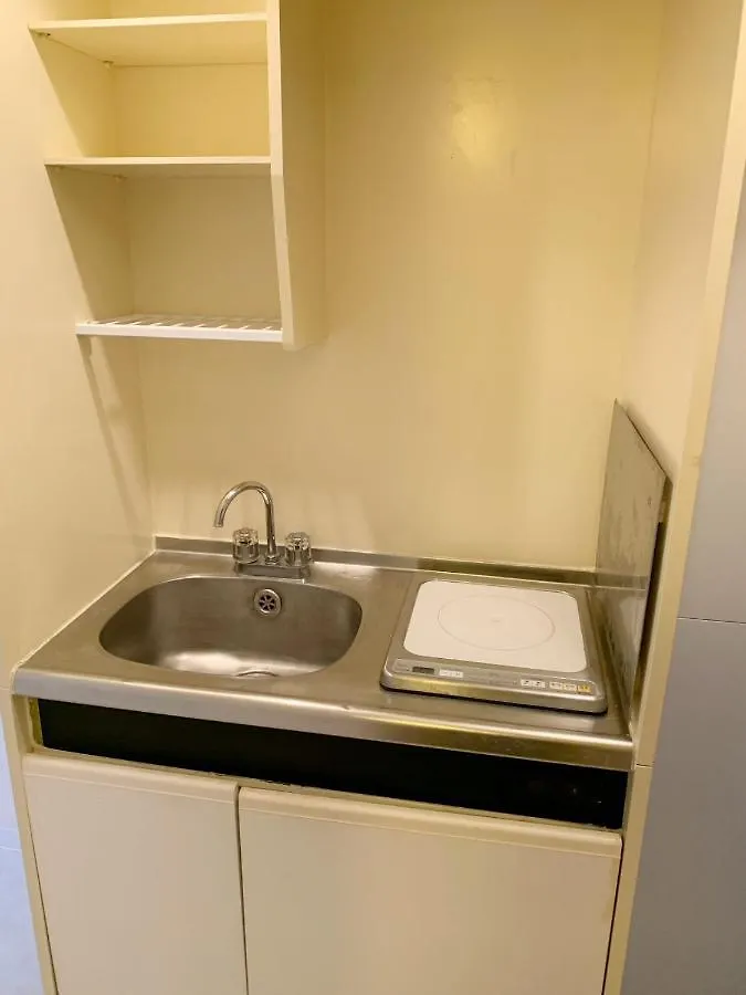 Apartment Nishi Shinjuku Apartment: Prime Location, 6-Min Walk to Metro Tokyo